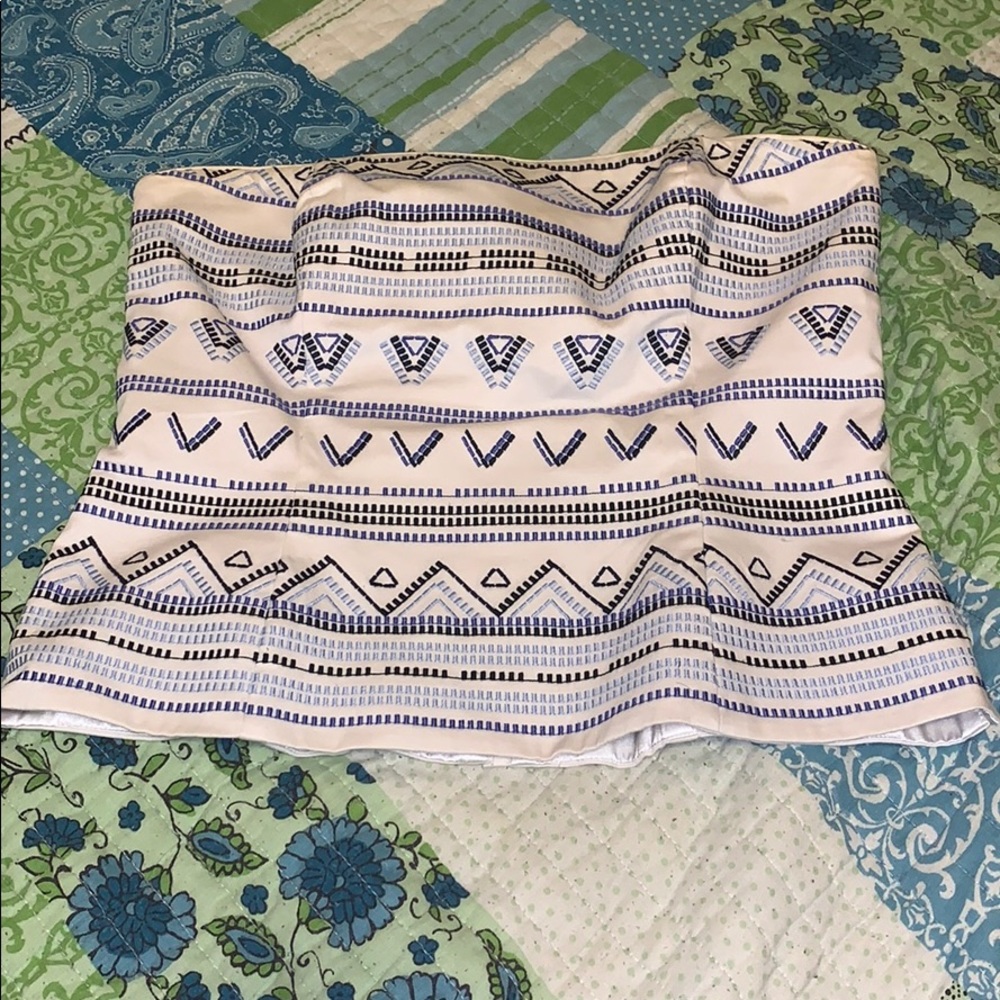 🍭🍭🍭Embroidered Bustier